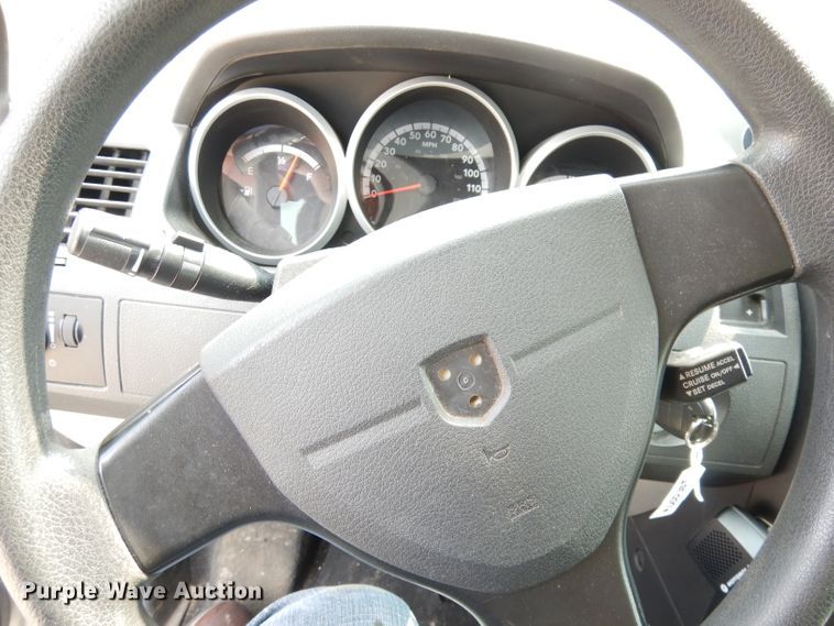 image for item DG0777 2008 Dodge Grand Caravan SE  van