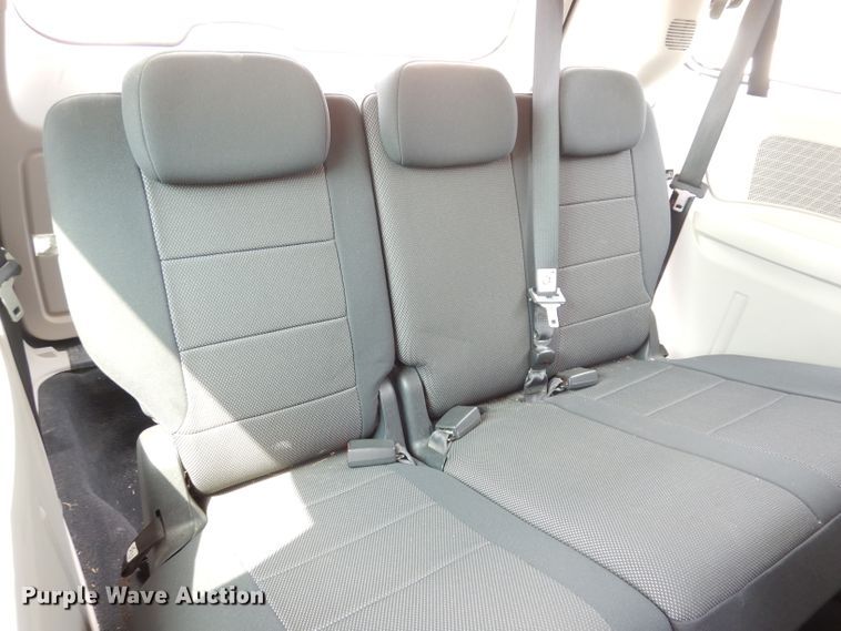 image for item DG0777 2008 Dodge Grand Caravan SE  van