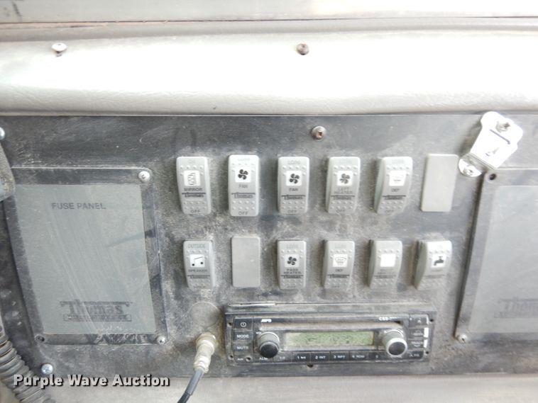 image for item DG0778 2002 Thomas 1100S  school bus