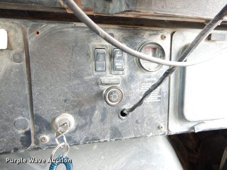 image for item DG0778 2002 Thomas 1100S  school bus