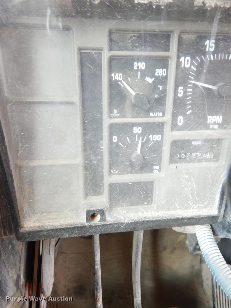 image for item DG0778 2002 Thomas 1100S  school bus