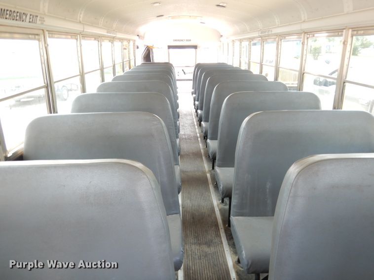 image for item DG0778 2002 Thomas 1100S  school bus
