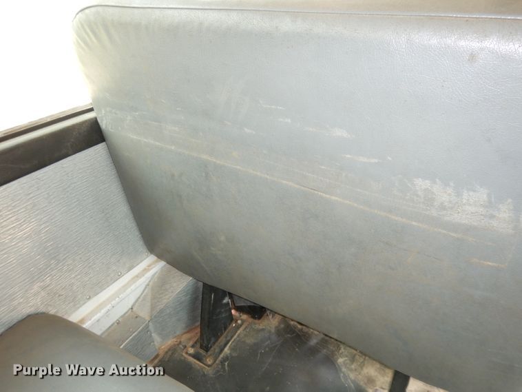 image for item DG0778 2002 Thomas 1100S  school bus