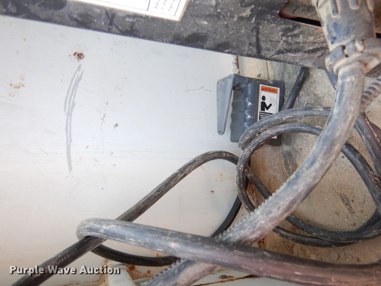 image for item DG0778 2002 Thomas 1100S  school bus