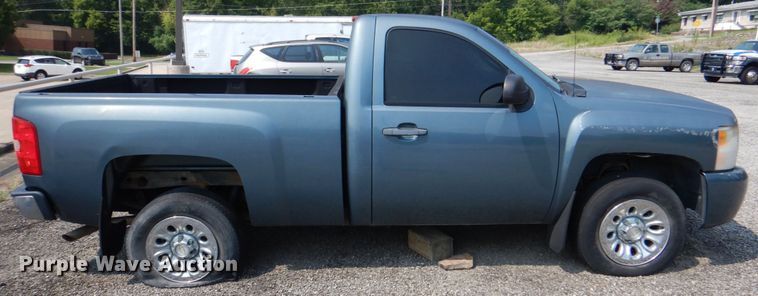 image for item DH2424 2007 Chevrolet Silverado 1500  pickup truck