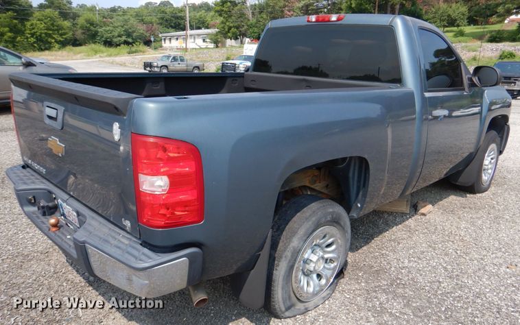 image for item DH2424 2007 Chevrolet Silverado 1500  pickup truck