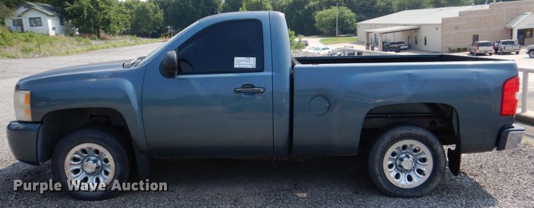 image for item DH2424 2007 Chevrolet Silverado 1500  pickup truck