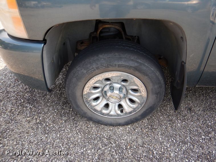 image for item DH2424 2007 Chevrolet Silverado 1500  pickup truck