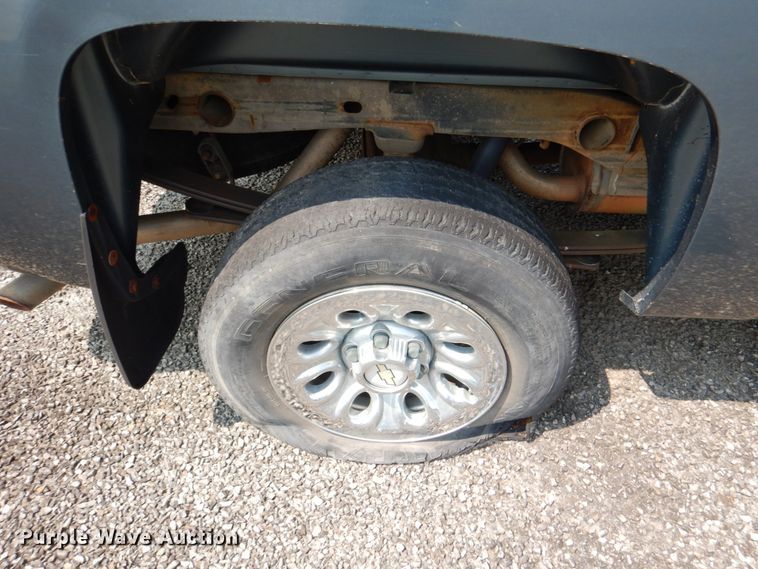 image for item DH2424 2007 Chevrolet Silverado 1500  pickup truck