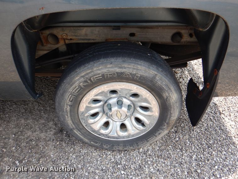 image for item DH2424 2007 Chevrolet Silverado 1500  pickup truck
