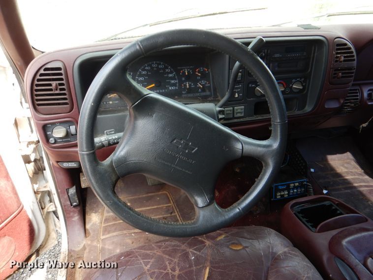 image for item DH2427 1997 Chevrolet K1500  Ext. Cab pickup truck