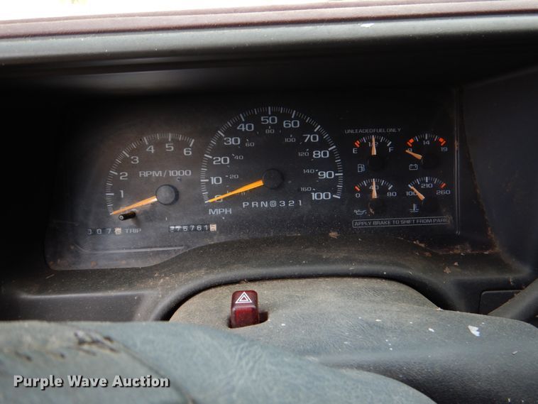 image for item DH2427 1997 Chevrolet K1500  Ext. Cab pickup truck