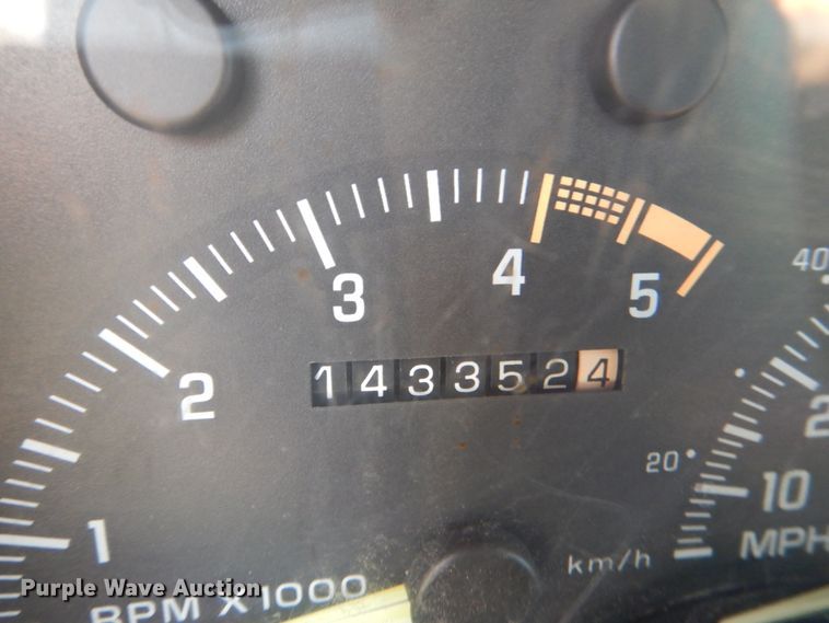 image for item DH2429 1994 Chevrolet Suburban K1500  SUV