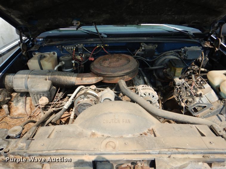 image for item DH2429 1994 Chevrolet Suburban K1500  SUV