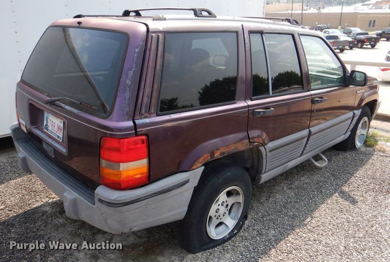 image for item DH2457 1995 Jeep Grand Cherokee  SUV