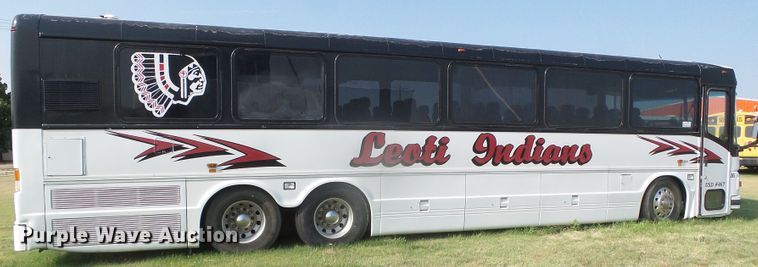 image for item DI5678 2000 Blue Bird LCT40  coach bus