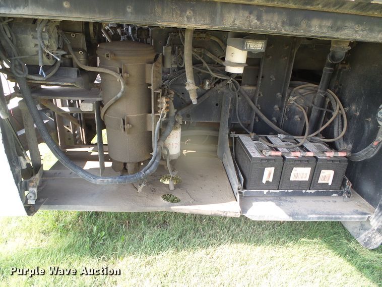 image for item DI5678 2000 Blue Bird LCT40  coach bus