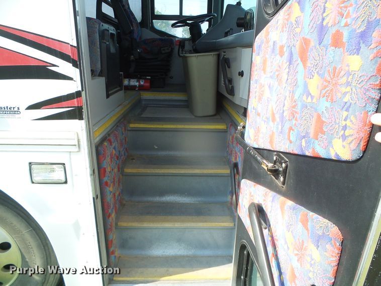 image for item DI5678 2000 Blue Bird LCT40  coach bus