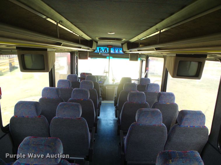 image for item DI5678 2000 Blue Bird LCT40  coach bus