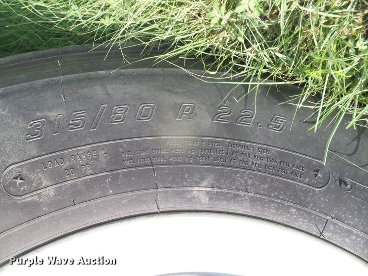 image for item DI5678 2000 Blue Bird LCT40  coach bus