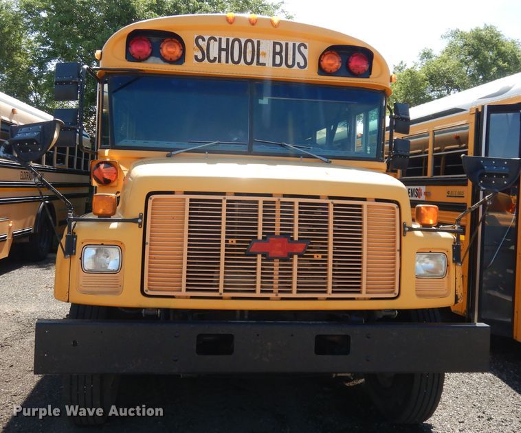 image for item DI6653 2002 Chevrolet Blue Bird  school bus