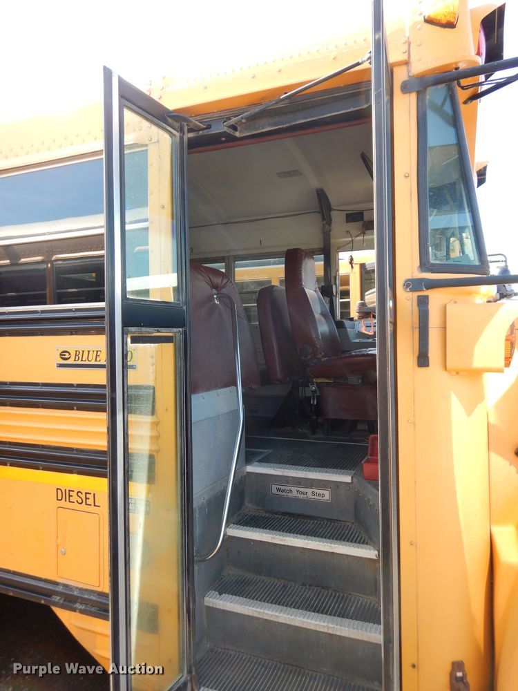 image for item DI6653 2002 Chevrolet Blue Bird  school bus