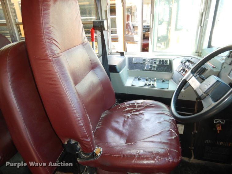 image for item DI6653 2002 Chevrolet Blue Bird  school bus