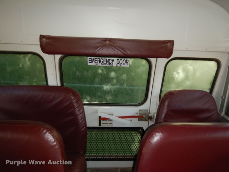 image for item DI6653 2002 Chevrolet Blue Bird  school bus