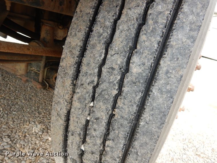 image for item DI6744 2005 Blue Bird Vision  school bus