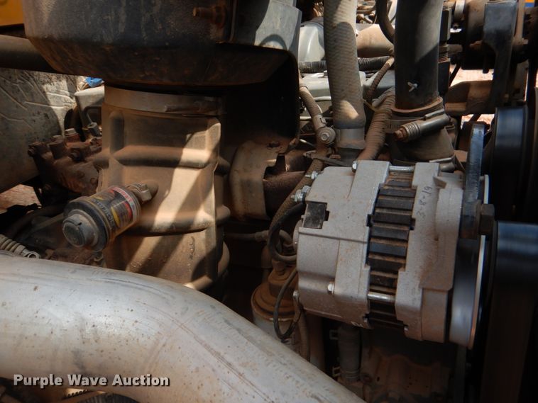 image for item DL0505 1997 Ford B800  school bus