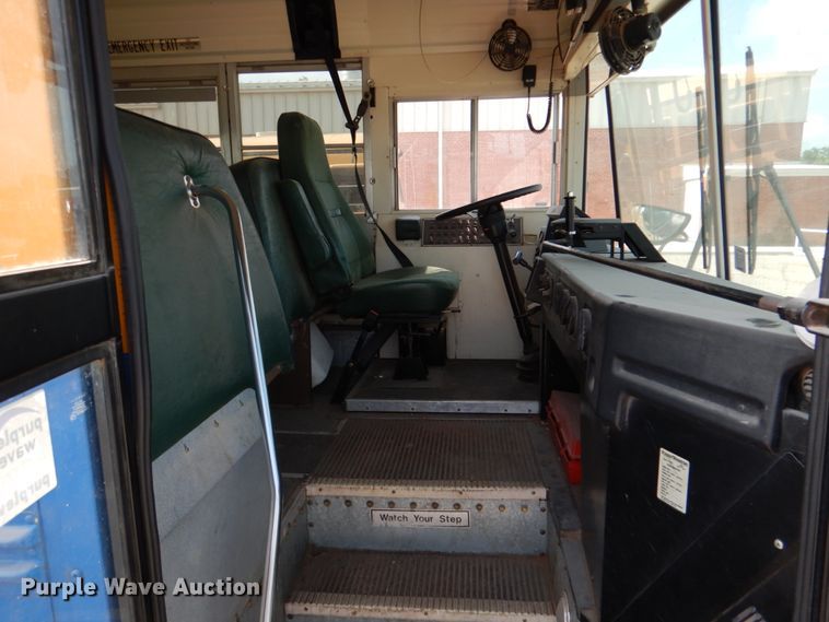 image for item DL0506 1999 Blue Bird All American RE  school bus