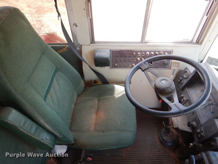 image for item DL0506 1999 Blue Bird All American RE  school bus