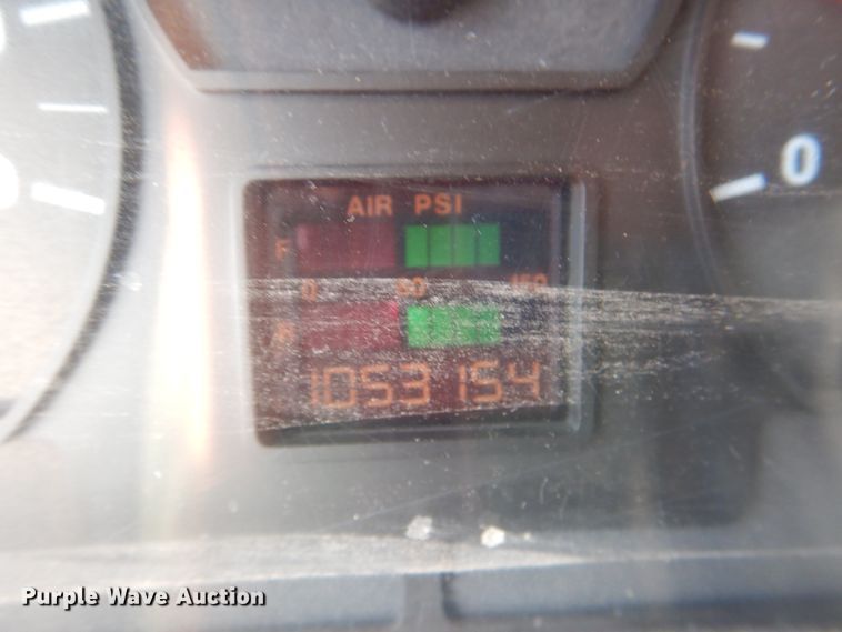 image for item DL0506 1999 Blue Bird All American RE  school bus