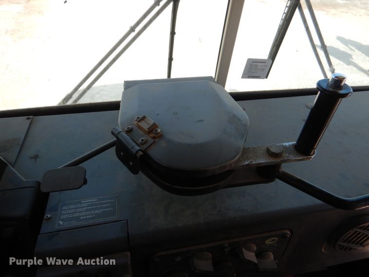 image for item DL0506 1999 Blue Bird All American RE  school bus