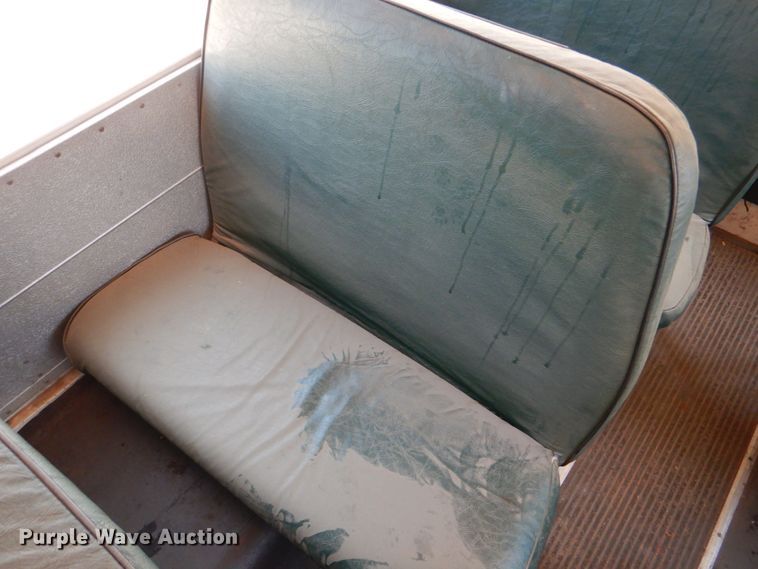 image for item DL0506 1999 Blue Bird All American RE  school bus