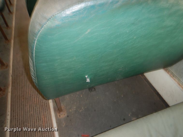 image for item DL0506 1999 Blue Bird All American RE  school bus