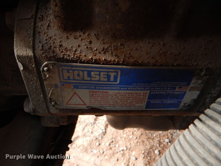 image for item DL0506 1999 Blue Bird All American RE  school bus