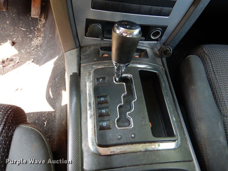 image for item DL0513 2008 Jeep Commander  SUV