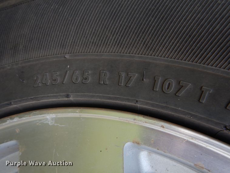 image for item DL0513 2008 Jeep Commander  SUV