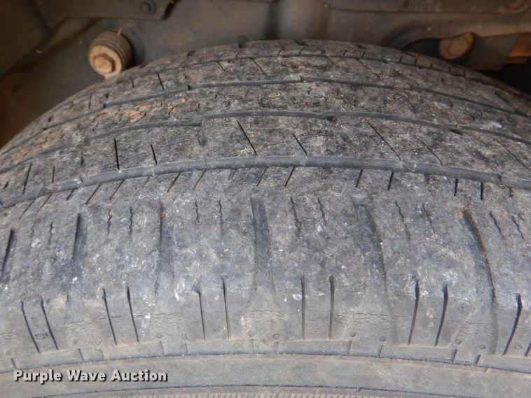 image for item DL0513 2008 Jeep Commander  SUV