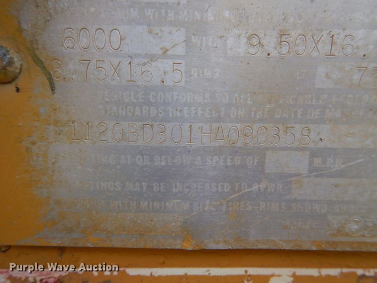 image for item DL0520 1987 Eager Beaver D9D0X  equipment trailer