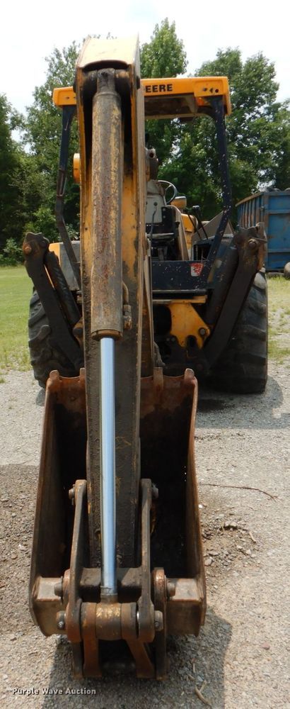 image for item DL0521 John Deere 310D  backhoe