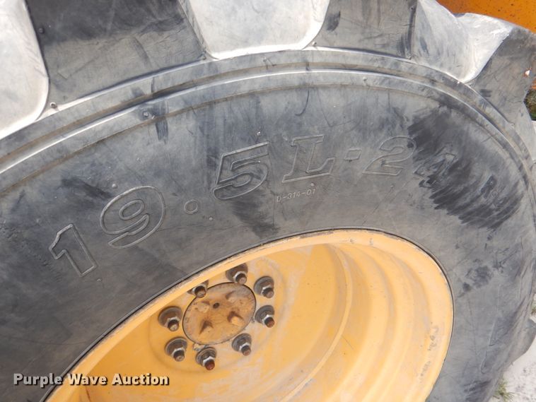 image for item DL0521 John Deere 310D  backhoe