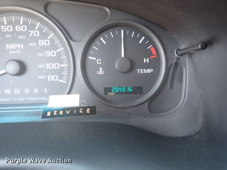 image for item DL7603 2004 Chevrolet Venture  van