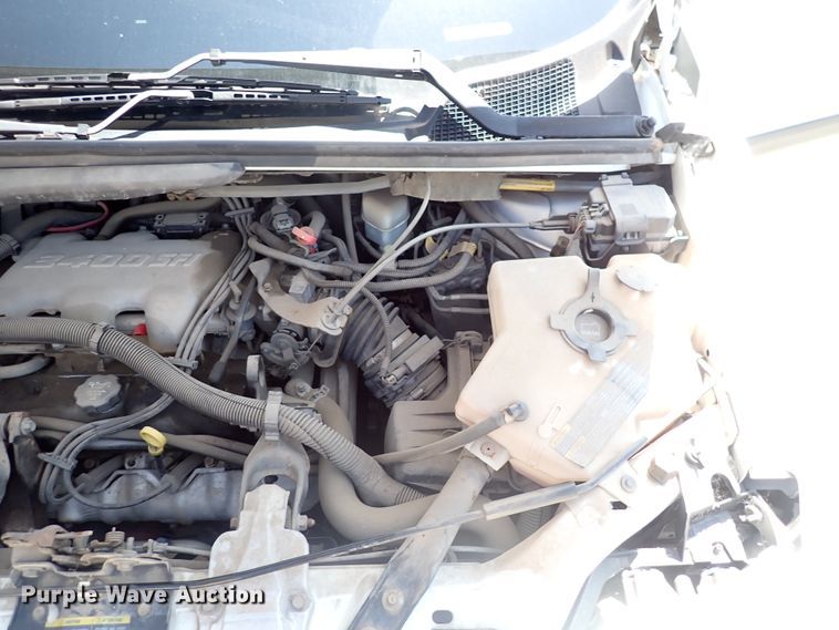 image for item DL7603 2004 Chevrolet Venture  van