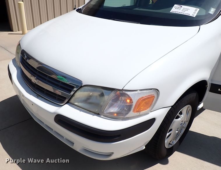image for item DL7603 2004 Chevrolet Venture  van