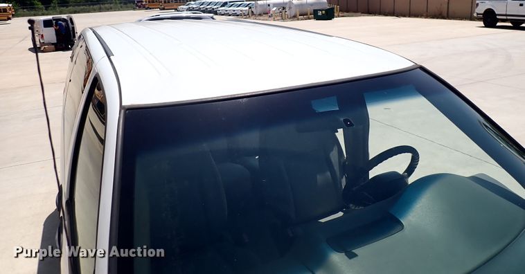 image for item DL7603 2004 Chevrolet Venture  van