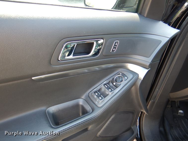 image for item DM0499 2015 Ford Explorer Police Interceptor  SUV