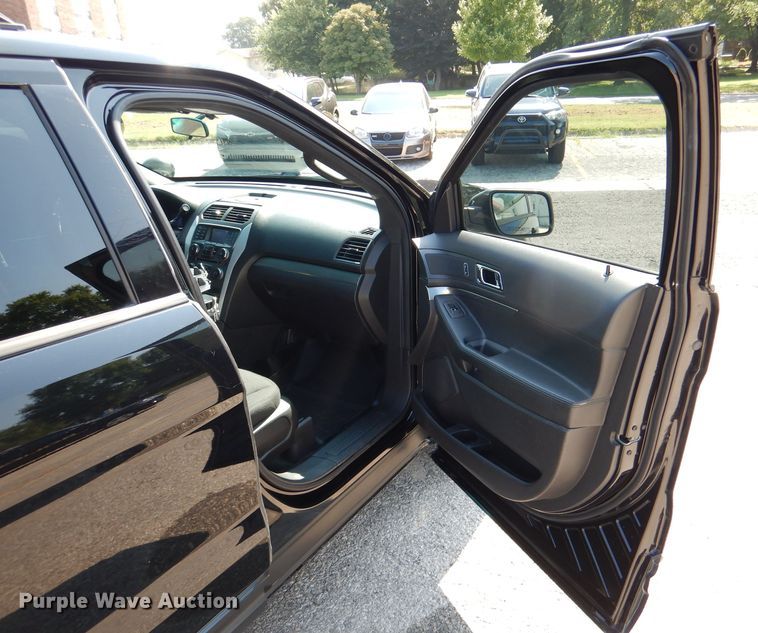 image for item DM0499 2015 Ford Explorer Police Interceptor  SUV