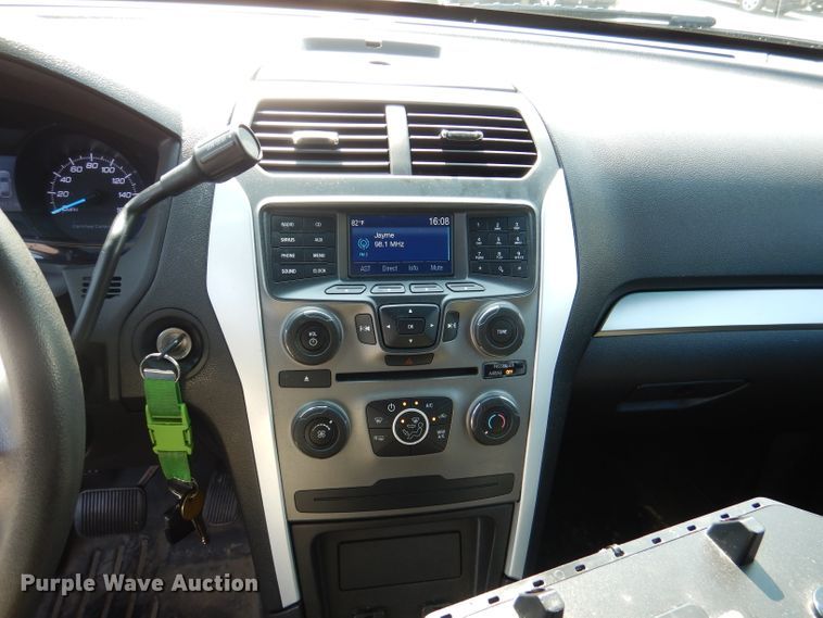 image for item DM0500 2015 Ford Explorer Police Interceptor  SUV